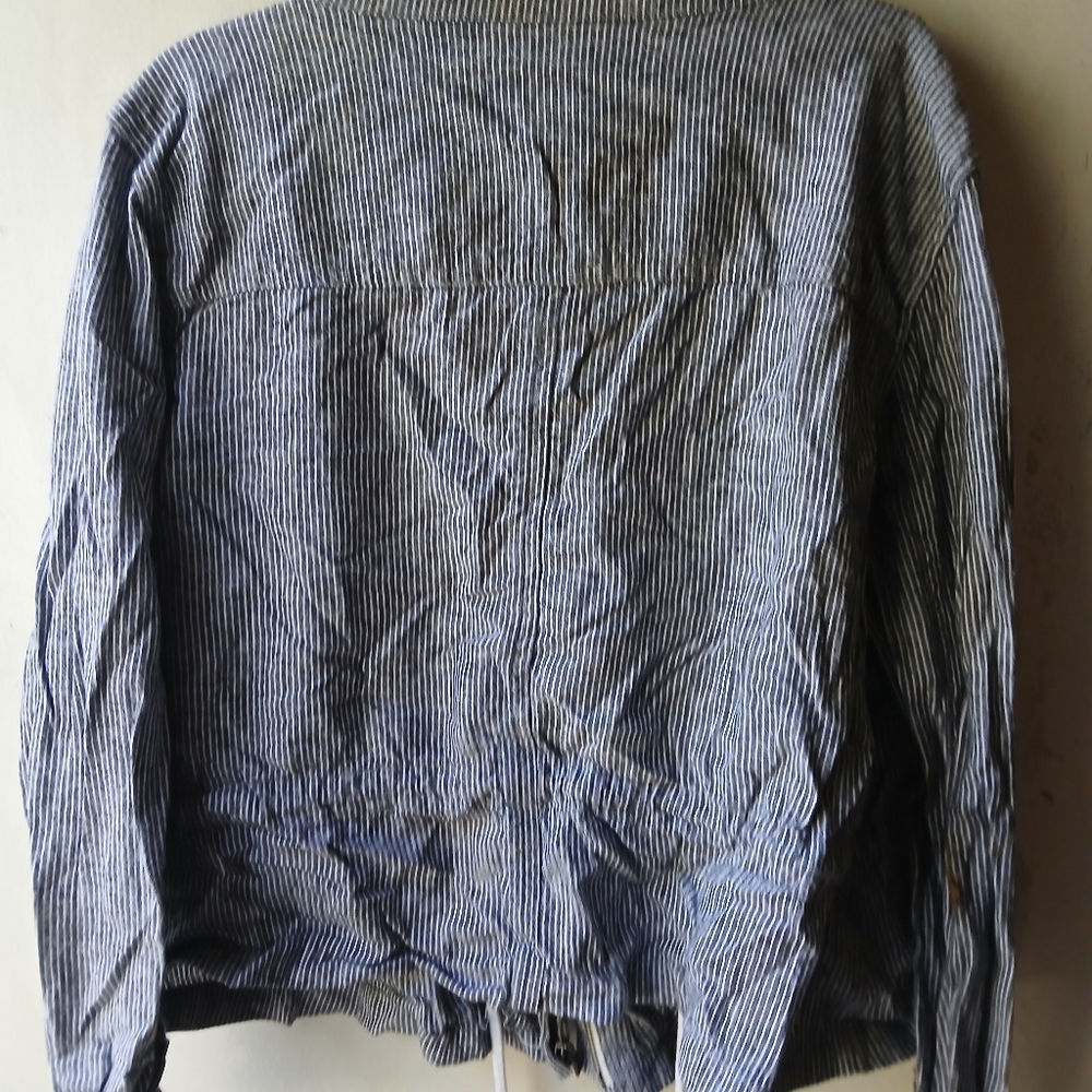 Loft Lightweight Jacket - image 5